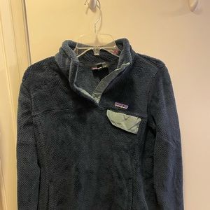 Navy Blue Patagonia Pull Over